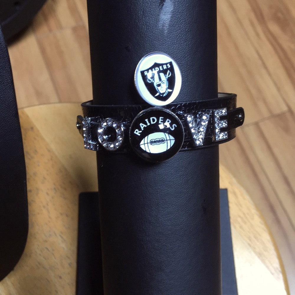 Raiders bling bracelet
